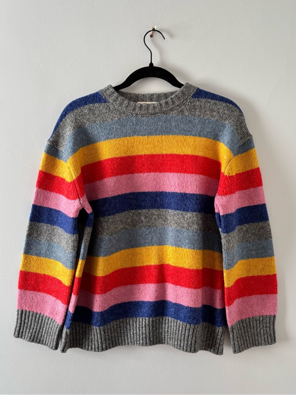 Albaray Wool Rainbow Crew Pullover Sweater Ribbed Trim Thick Knit Cozy
